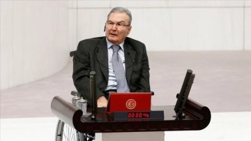 CHP eski Genel Başkanı Deniz Baykal vefat etti