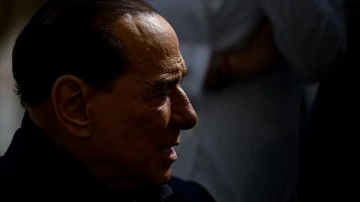 İtalya eski Başbakanı Silvio Berlusconi hayatını kaybetti