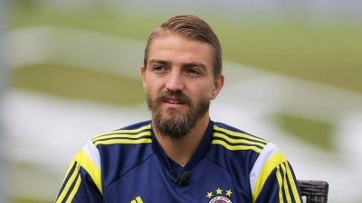 Eski milli futbolcu Caner Erkin, kariyerini noktaladı