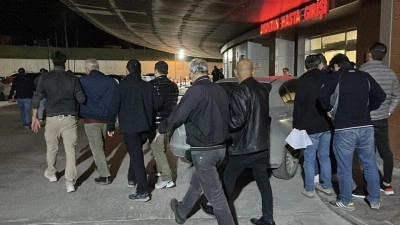 Eskişehir'in Tepebaşı Belediyesine y&ouml;nelik operasyonda g&ouml;zaltı sayısı 25'e y&uuml;kseldi