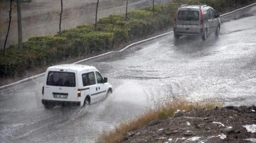 Eskişehir ve Kütahya çevreleri için gök gürültülü sağanak uyarısı