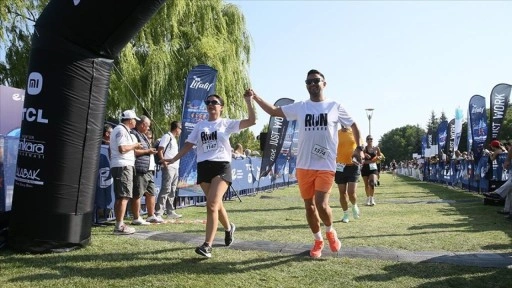 ETi Lifalif 6. Uluslararası Eskişehir Yarı Maratonu ve Spor Festivali sona erdi