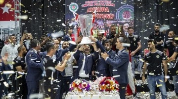 Etimesgut Belediyespor Ampute Futbol Takımı, Avrupa şampiyonluğunu kutladı