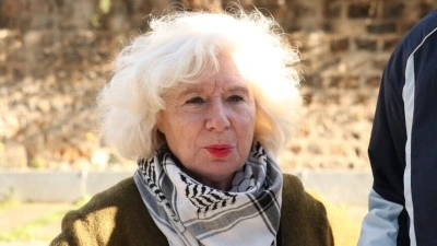 EuroPalestine Derneği Başkanı Zemor, Filistin'i savunduğu i&ccedil;in "skandal bir ceza" ald