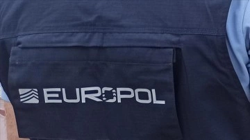 Europol'den kripto para borsası Bitzlato'nun yöneticilerine "kara para" operasyo