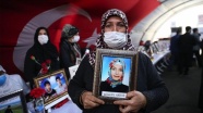 Evlat nöbeti tutan annelerden 8 Mart Dünya Kadınlar Günü'nde HDP ve PKK'ya tepki