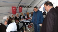 Evlat nöbetindeki Diyarbakır annelerine destek ziyaretleri sürüyor