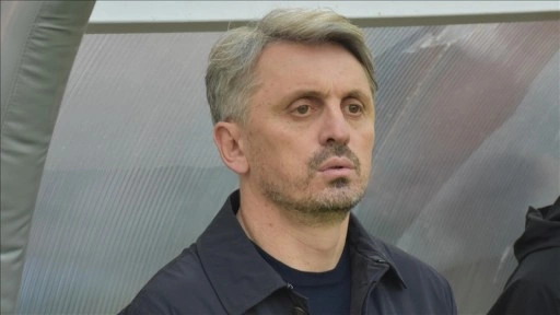 Eyüpspor'da teknik direktörlüğe Orhan Ak getirildi