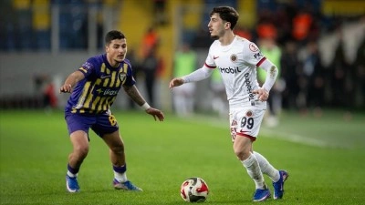 Ey&uuml;pspor, S&uuml;per Lig'in 23. haftasında yarın Gen&ccedil;lerbirliği'ni konuk edecek