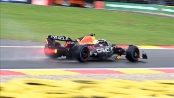 F1 Belçika Grand Prix'sinin sprint yarışında Verstappen birinci oldu