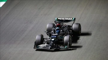 F1 Suudi Arabistan Grand Prix'sinde 3'üncülük Alonso'dan Russell'a geçti
