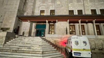 Fatih Camisi'ndeki bıçaklı saldırıda yaralanan Bilal Erdem hastaneden taburcu edildi