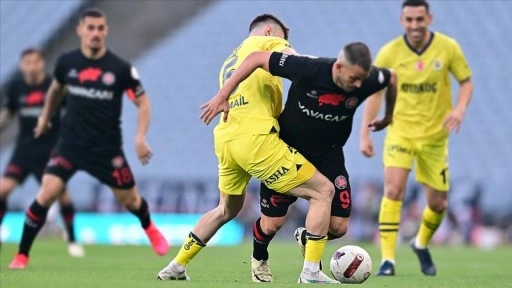 Fatih Karagümrük, Süper Lig'de yarın Fenerbahçe'ye konuk olacak