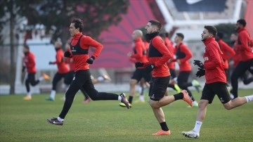 Fatih Karagümrük, Türkiye Kupası'nda final için sahaya çıkıyor