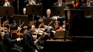 Fazıl Say ve Şanghay Filarmoni Orkestrası'ndan İzmir'de konser
