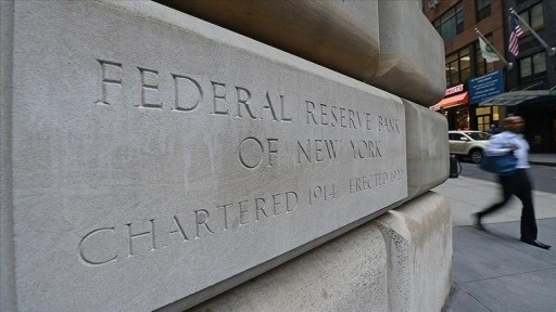 Fed tutanakları, çoğu yetkilinin enflasyonu daha büyük bir risk olarak değerlendirdiğini gösterdi