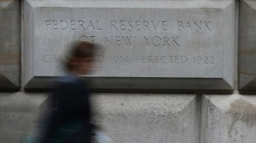 Fed, üst düzey personeline yönelik yatırım kısıtlamalarını genişletiyor