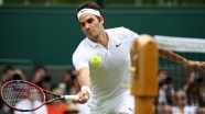 Federer 19 yaşındaki rakibine kaybetti