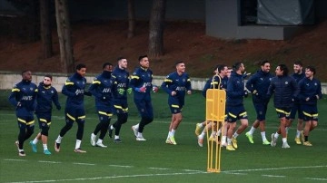 Fenerbahçe 4 ay sonra Avrupa'da Sevilla karşısına çıkıyor
