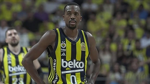Fenerbahçe Beko, ABD'li basketbolcu Errick McCollum ile yollarını ayırdı