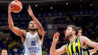 Fenerbah&ccedil;e Beko, Basketbol S&uuml;per Ligi yarı finalinde yarın Anadolu Efes'i konuk edecek
