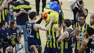 Fenerbah&ccedil;e Beko'nun hedefi Basketbol Avrupa Ligi'nde &uuml;st &uuml;ste şampiyonluk