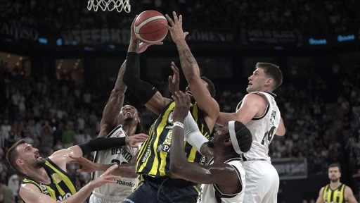 Fenerbahçe Beko şampiyonluk, Beşiktaş Fibabanka ise seriyi uzatmak için sahaya çıkacak