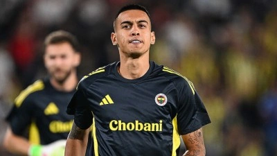 Fenerbah&ccedil;e'de kaleci İrfan Can Eğribayat Gen&ccedil;lerbirliği'ne transfer oldu