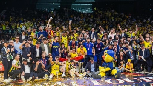 Fenerbahçe, ikinci defa Avrupa basketbolunun zirvesinde