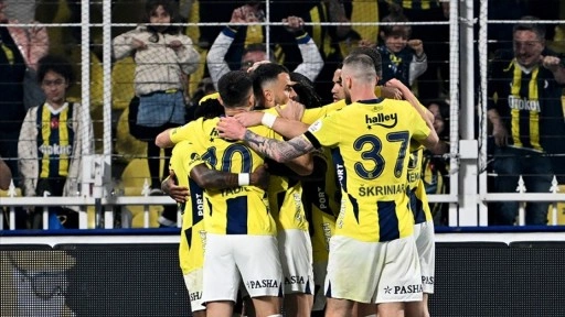 Fenerbahçe ile RAMS Başakşehir ligde 34. randevuda