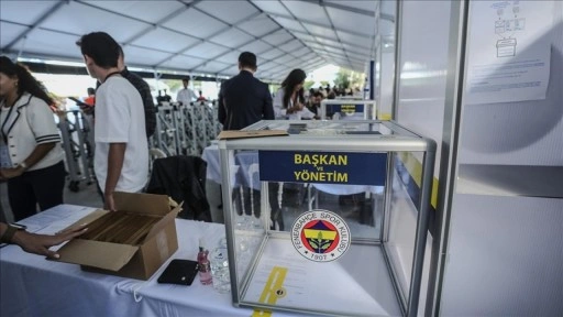Fenerbahçe Kulübü seçimli olağanüstü genel kurulunda oy verme işlemi tamamlandı