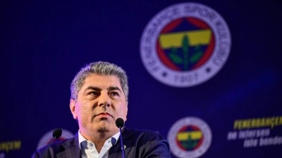 Fenerbah&ccedil;e Kul&uuml;b&uuml;nde başkan adayı Hakan Safi'nin listesi a&ccedil;ıklandı