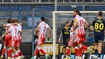 Fenerbahçe, Sırbistan ekibi Kızılyıldız'a 3-1 mağlup oldu