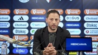 Fenerbah&ccedil;e teknik direkt&ouml;r&uuml; Domenico Tedesco: Bu galibiyeti aldığımız i&ccedil;in ger&ccedil;ekten mutluyum