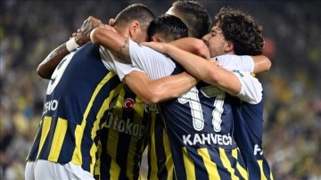 Fenerbahçe, Twente'yi farklı yendi