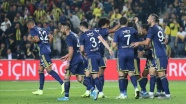 Fenerbahçe zirveye biraz daha yaklaştı