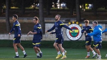 Fenerbahçe'de İstanbulspor maçı hazırlıkları başladı