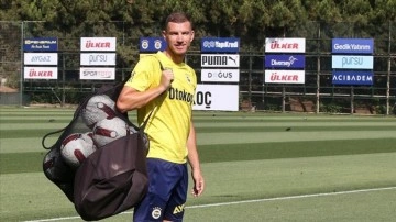 Fenerbahçe'nin kaptanı Dzeko: Fenerbahçe her zaman şampiyonluk için oynar