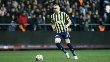 Fenerbahçe'nin vazgeçilmezi Szalai