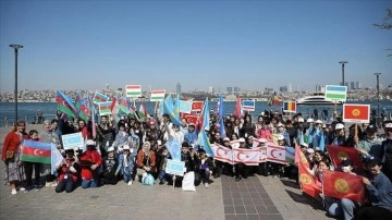 Festival kapsamında 9 ülkeden gelen 100 çocuk İstanbul Boğazı'nın keyfini çıkardı
