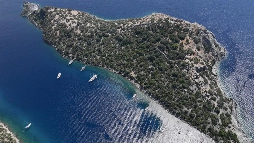 Fethiye’deki Gemiler Adası ziyaretçilerini tarihi bir yolculuğa çıkarıyor