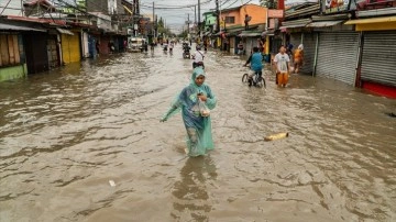 Filipinler'de şiddetli yağışların yol açtığı afetlerde ölenlerin sayısı 150'ye çıktı