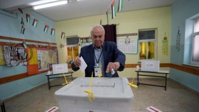 Filistin&rsquo;de 20 yıl sonra yapılacak se&ccedil;imlerde yeni meşruiyet arayışı &ccedil;ekinceler ve zorluklarla karşı karşıya
