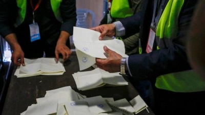 Filistin'deki yerel se&ccedil;imde oy sayma işlemleri devam ediyor