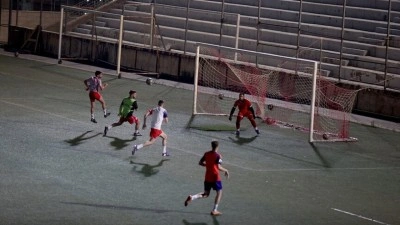 Filistin futbolu İsrail'in yıllardır s&uuml;ren saldırılarının enkazından &ccedil;ıkış yolu arıyor