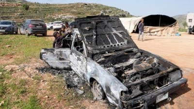 Filistin topraklarını gasbeden İsrailliler, Batı Şeria'da Filistinlilerin ara&ccedil;larına zarar verdi