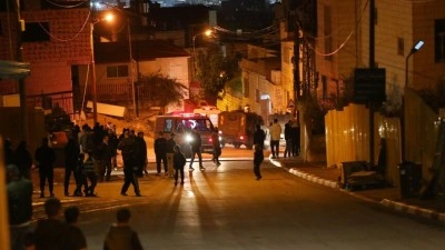 Filistin topraklarını gasbeden İsrailliler, Batı Şeria'nın kuzeyinde Filistin ambulansına saldı