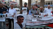 Filistinli gazetecinin şehit edilmesine protesto