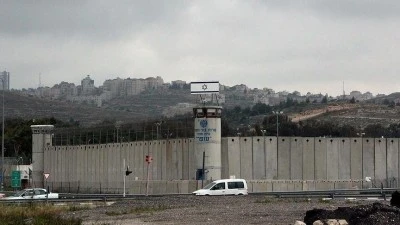 Filistinli kurumlar: İsrail hapishanelerindeki Filistinli tutuklu sayısı 9 bin 600'&uuml; ge&ccedil;ti