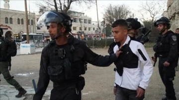 Filistinli yetkili: İsrail güçleri, 2000'den bu yana 26 çocuğu canlı kalkan olarak kullandı